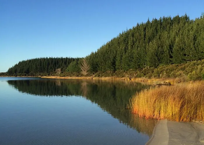 The Lakes - Kai Iwi Lakes Exclusive Retreat
